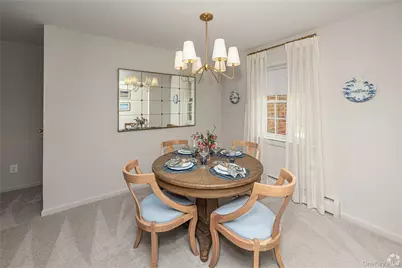 178 Captains Drive, West Babylon, NY 11704 - Photo 5