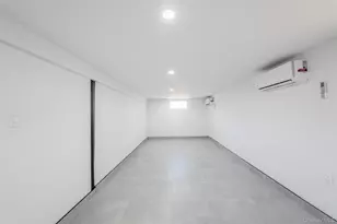 77-10 162nd St, Flushing, NY 11366 - Photo 27