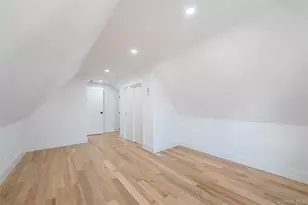 77-10 162nd St, Flushing, NY 11366 - Photo 33