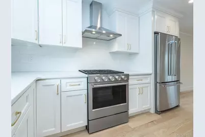 35B Dunwood Road, Port Washington, NY 11050 - Photo 9