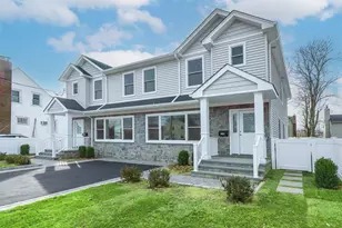 35 B Dunwood Rd, Port Washington, NY 11050 - Photo 35