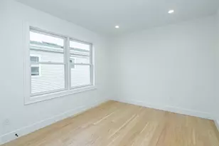 35 B Dunwood Rd, Port Washington, NY 11050 - Photo 25