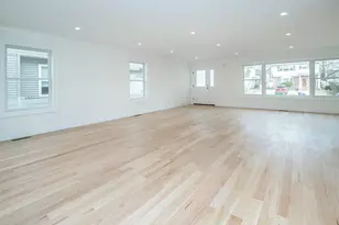 35 B Dunwood Rd, Port Washington, NY 11050 - Photo 3