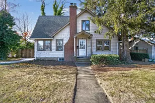 2934 Dahlia Ave, Baldwin, NY 11510 - Photo 3