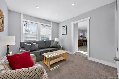 2934 Dahlia Avenue, Baldwin, NY 11510 - Photo 17