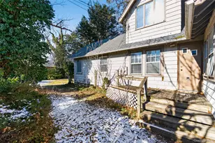 2934 Dahlia Ave, Baldwin, NY 11510 - Photo 23