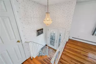 960 Linden Ave, Westbury, NY 11590 - Photo 5