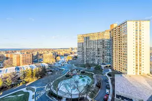 1 Bay Club Dr, Bayside, NY 11360 - Photo 11