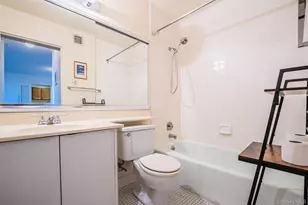 1 Bay Club Dr, Bayside, NY 11360 - Photo 15