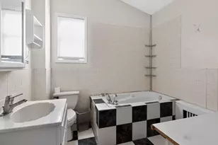 40 McLaughlin St, New York, NY 10305 - Photo 19