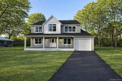 89 N South Street, Manorville, NY 11949 - Photo 1