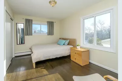 127 Cow Neck Road, Port Washington, NY 11050 - Photo 21