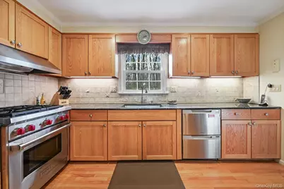 54 Lockwood Road, South Salem, NY 10590 - Photo 9