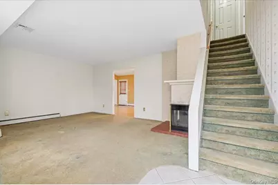 13 Jean Road, West Islip, NY 11795 - Photo 5