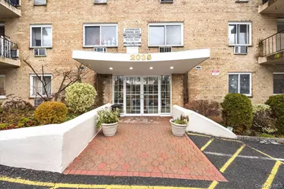 2035 Central Park Avenue #2H, Yonkers, NY 10710 - Photo 1
