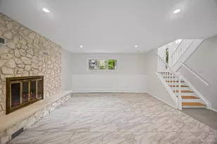 26 Ravine Rd, Great Neck, NY 11023 - Photo 19