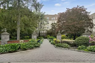 472 Gramatan Ave, Mount Vernon, NY 10552 - Photo 17