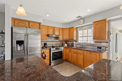 5A Bay Road, Patchogue, NY 11772 - Photo 17