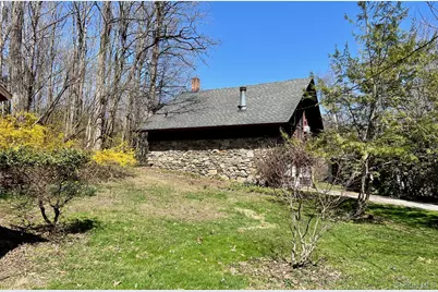 819 Van Wagner Road, Poughkeepsie, NY 12601 - Photo 31