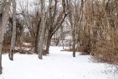 819 Van Wagner Road, Poughkeepsie, NY 12601 - Photo 7