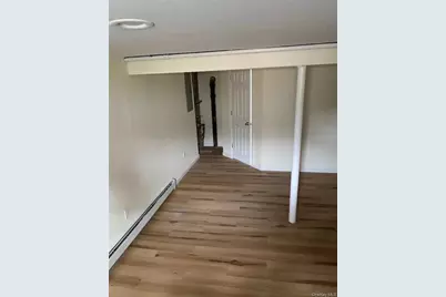 47 Gladys Avenue, Hempstead, NY 11550 - Photo 9