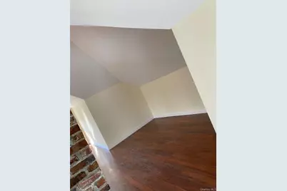 47 Gladys Avenue, Hempstead, NY 11550 - Photo 7