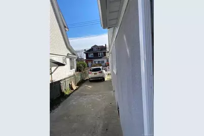 47 Gladys Avenue, Hempstead, NY 11550 - Photo 11