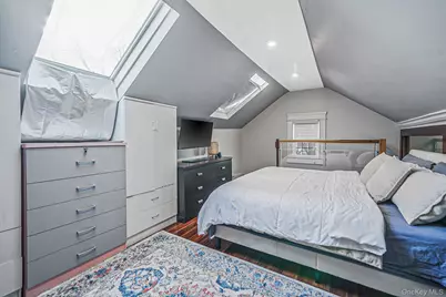 189 Oak Street, West Hempstead, NY 11552 - Photo 9