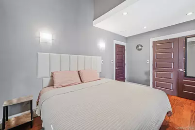 189 Oak Street, West Hempstead, NY 11552 - Photo 11