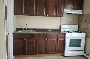 556 Broadway, Carle Place, NY 11514 - Photo 3