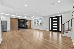 2 Orchid Rd, Levittown, NY 11756 - Photo 5