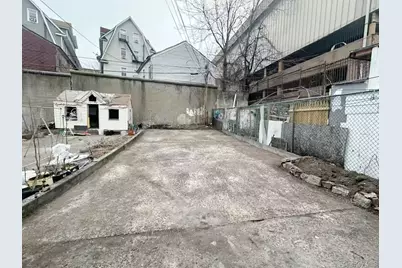 16015 Hillside Avenue, Jamaica, NY 11432 - Photo 5