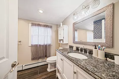 38 Camille Lane, Patchogue, NY 11772 - Photo 31