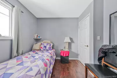 38 Camille Lane, Patchogue, NY 11772 - Photo 21