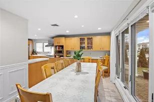 2686 Frances St, Bellmore, NY 11710 - Photo 5