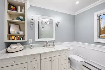 2686 Frances Street, Bellmore, NY 11710 - Photo 25