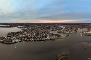 2686 Frances St, Bellmore, NY 11710 - Photo 33