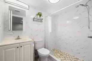 2 York Ave, Bethpage, NY 11714 - Photo 15