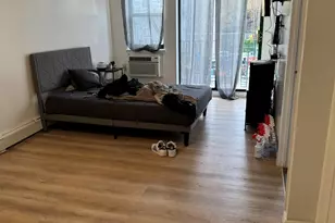 34-26 10th St, Astoria, NY 11106 - Photo 13