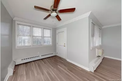 69 Prospect Avenue #4P, Hewlett, NY 11557 - Photo 3