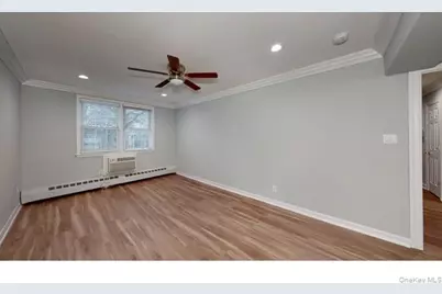 69 Prospect Avenue #4P, Hewlett, NY 11557 - Photo 7