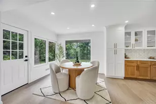 14 Lakeville Dr, East Hills, NY 11576 - Photo 9