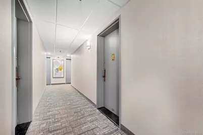 10 Ipswich Avenue #4M, Great Neck, NY 11021 - Photo 19