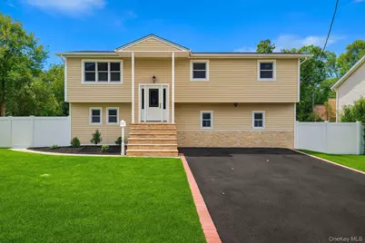 418 Garden Street, West Islip, NY 11795 - Photo 1