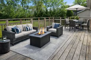 418 Garden St, West Islip, NY 11795 - Photo 11