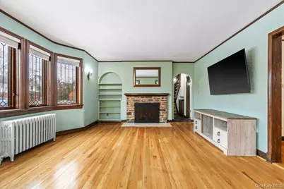 212 Manhattan Avenue, Tuckahoe, NY 10707 - Photo 7