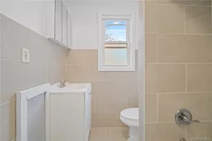 90-20 205th St, Hollis, NY 11423 - Photo 21