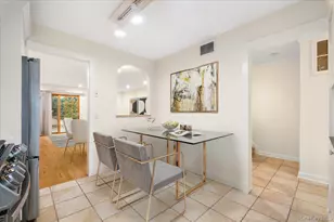 18 Park Dr, Mount Kisco, NY 10549 - Photo 5