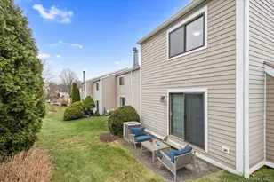 18 Park Dr, Mount Kisco, NY 10549 - Photo 25