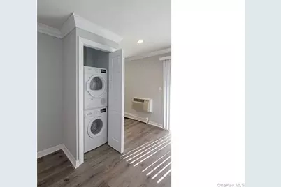 196 Lakeland Avenue #E-8, Sayville, NY 11782 - Photo 7